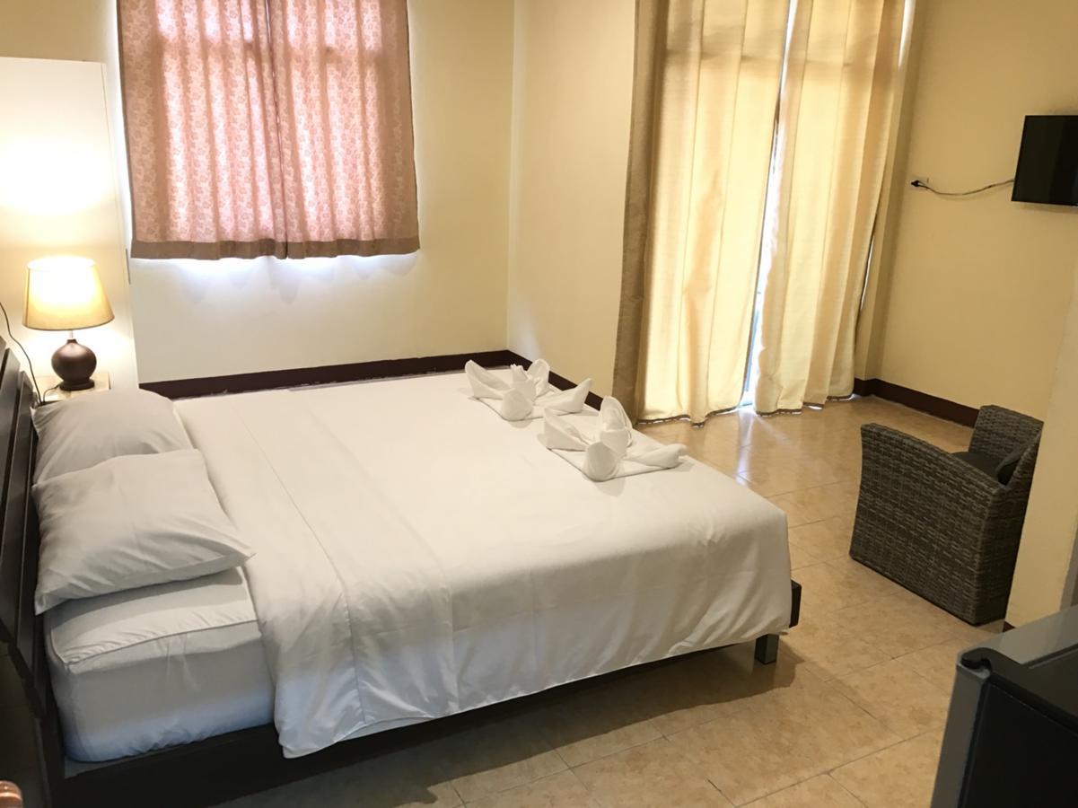 Ferb Guest House Patong Luaran gambar
