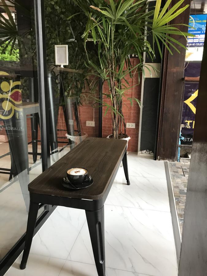 Ferb Guest House Patong Luaran gambar