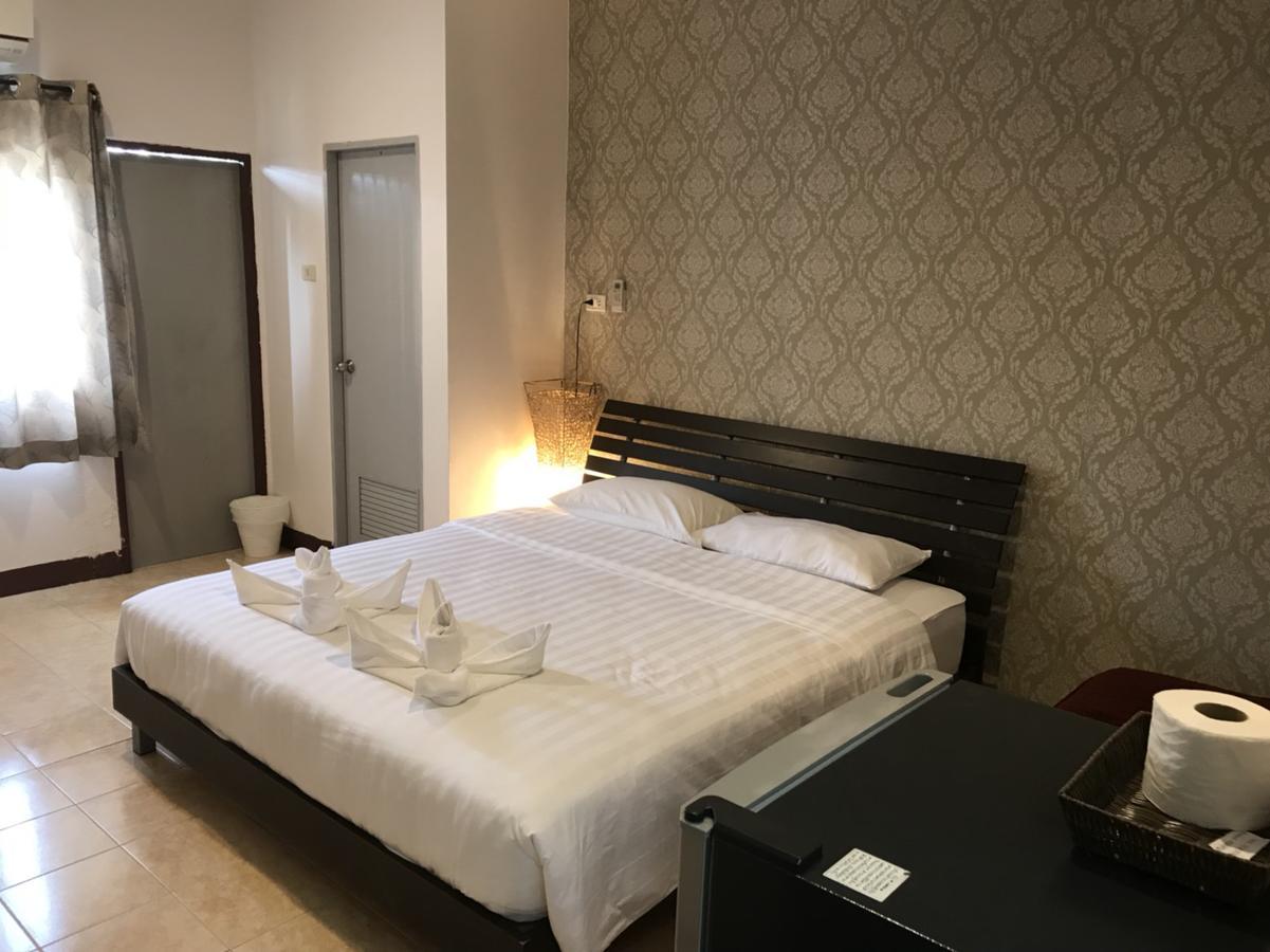 Ferb Guest House Patong Luaran gambar